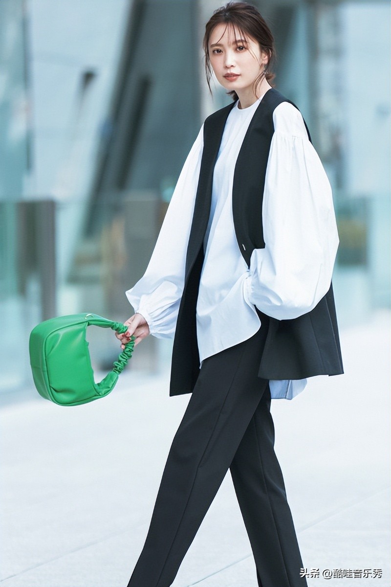 2023服装最新款搭配,2023服装新款搭配