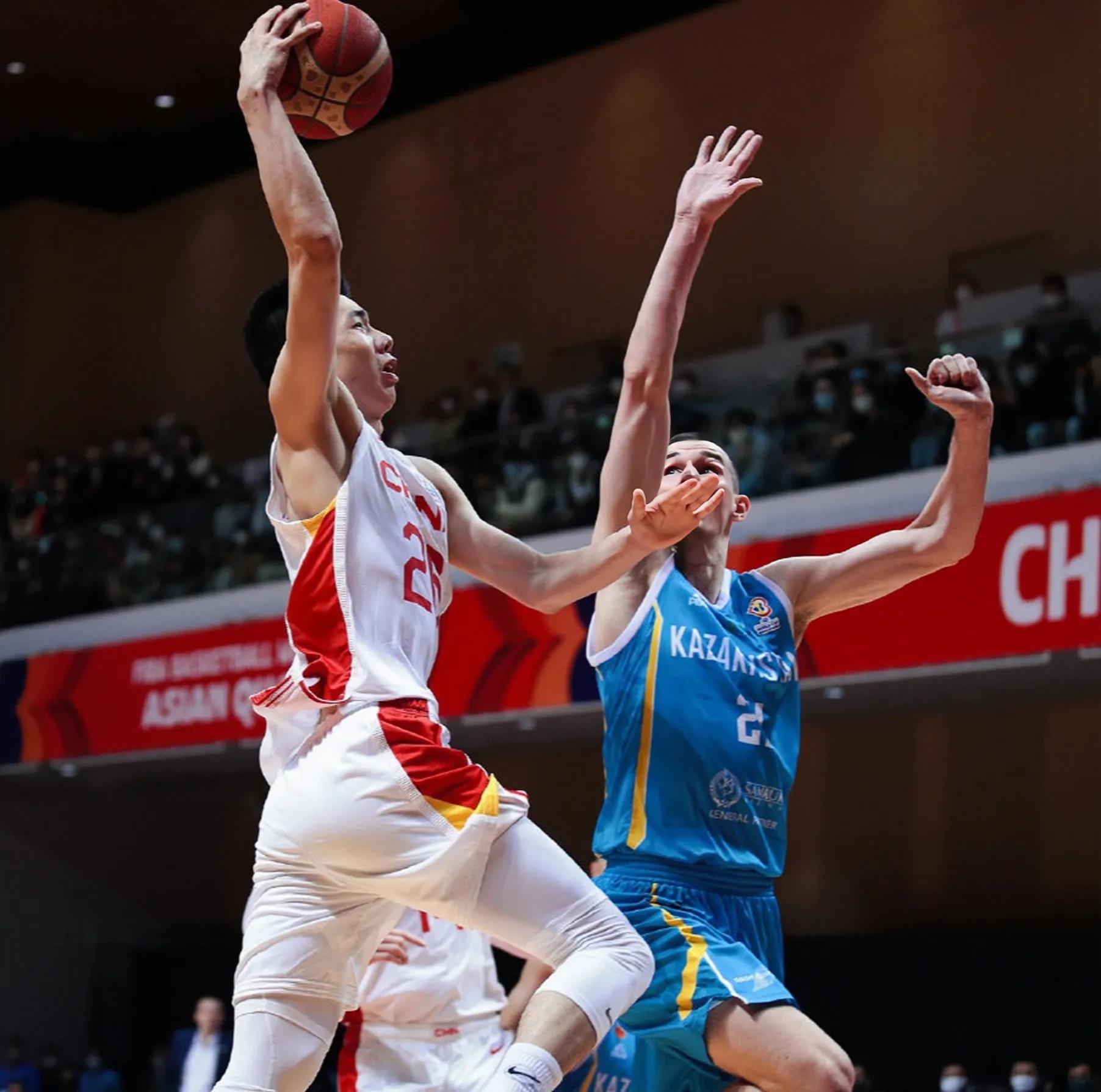 张镇麟曾凡博对位砍37分,中国男篮39分大胜蒙古张镇麟表现