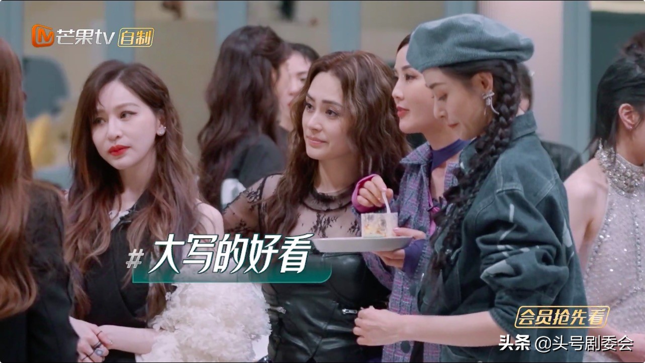 浪姐王心凌队长投票,王心凌和徐梦桃的金牌合影