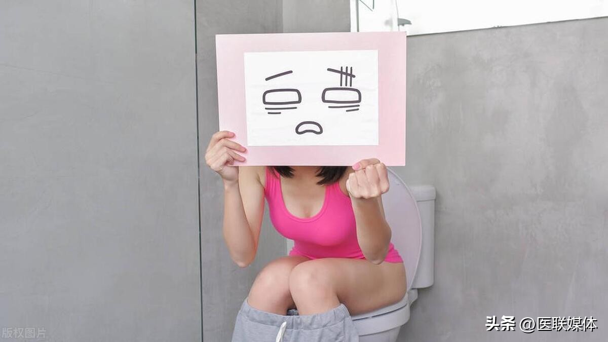 老年便秘最好的解决方法,四种排便姿势可治疗老年便秘