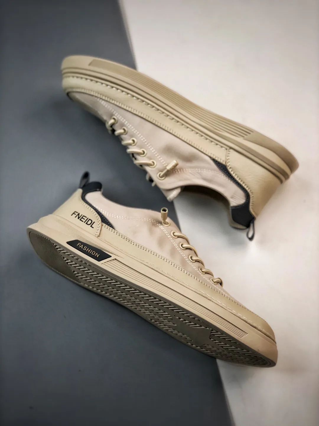 男士夏季基础款穿搭,夏季男士怎么穿得正式有品位