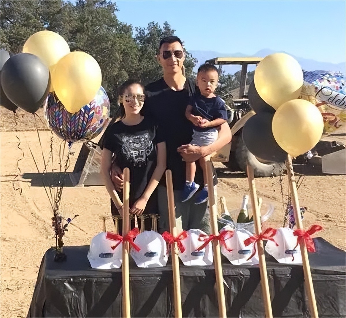 易建联的妻子是谁,易建联和他的妻子有多恩爱