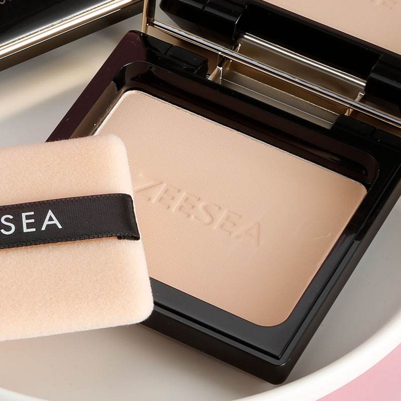 我50多岁了没用过化妆品用哪种好,到了五十岁用化妆品能年轻吗