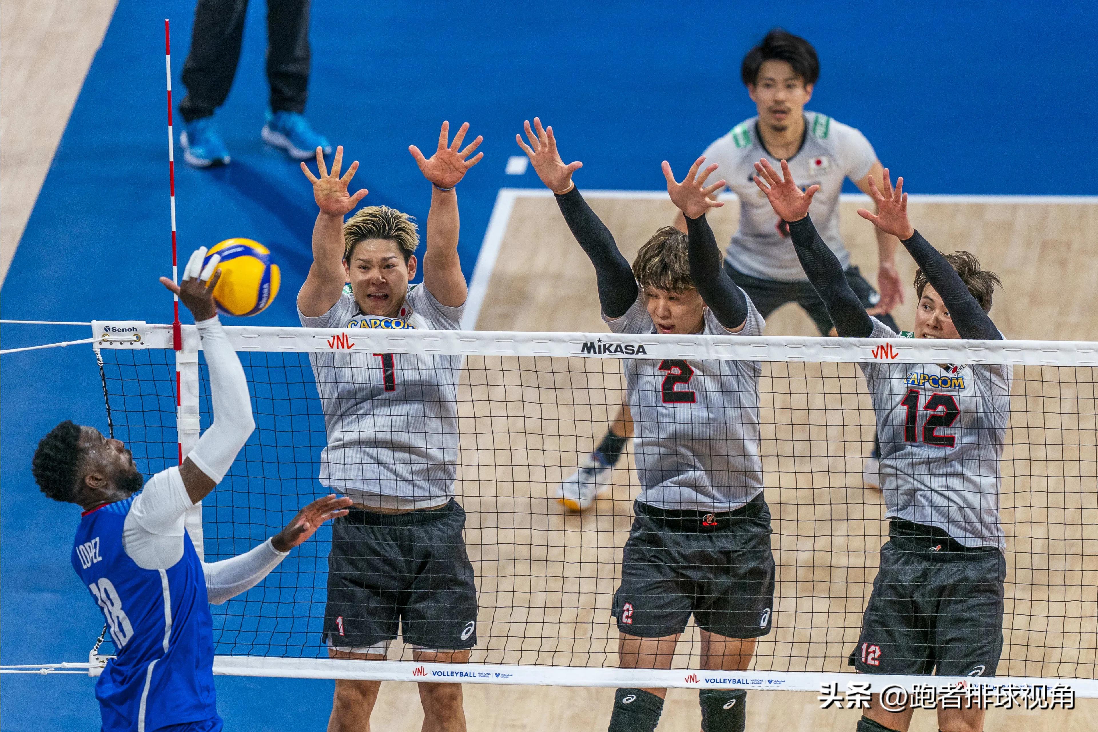 日本男排夺得季军,日本男排5战4胜升入前三
