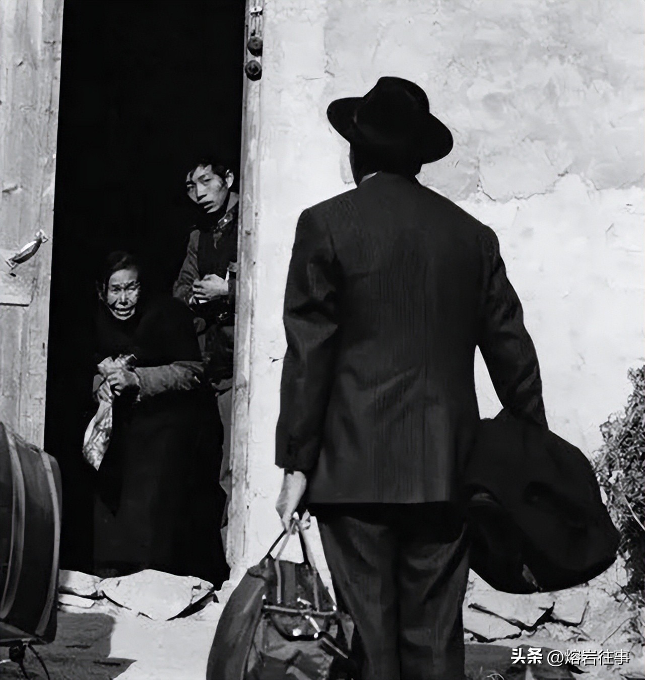 战场上的英雄，进了台湾集中营|金门战俘往来（3）