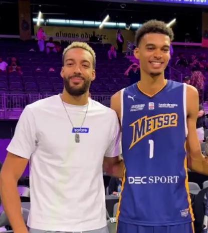 NBA各队最强外援！雄鹿掘金均握有MVP，76人大核成“三姓家奴”