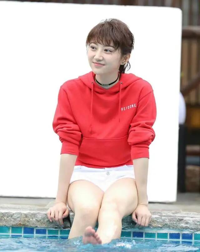 景甜为哪部戏剪短发,景甜剪短发美出新高度