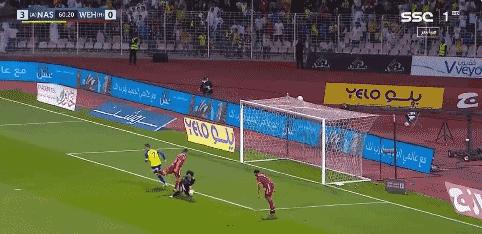 c罗大四喜庆祝,上演大四喜c罗带走比赛用球