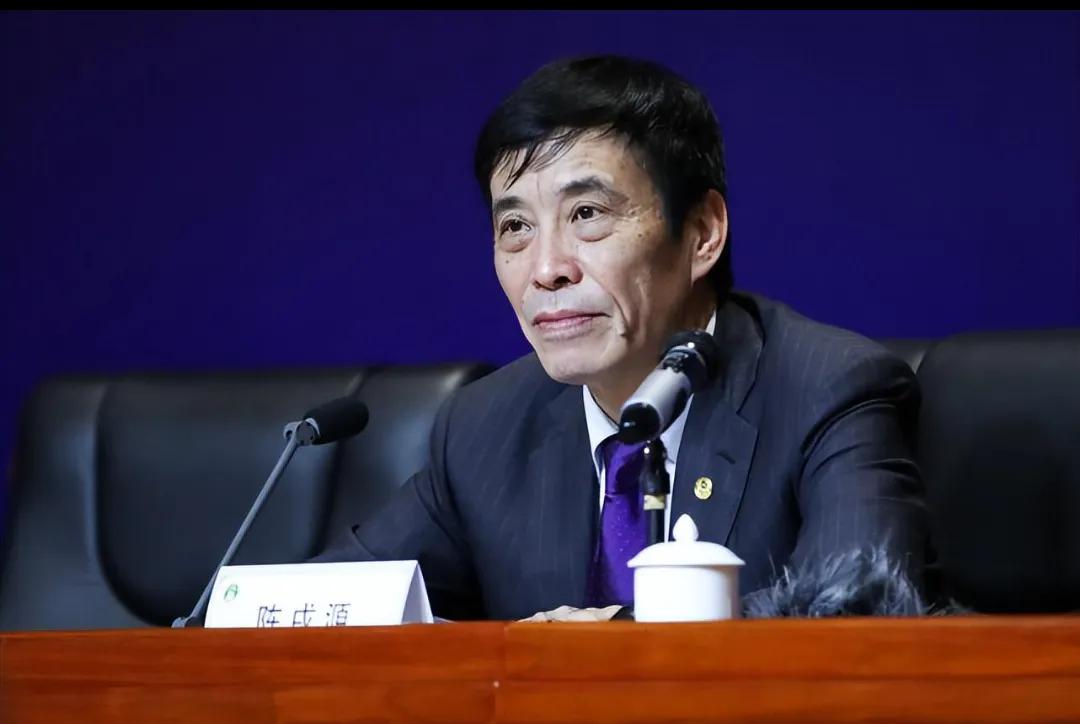 找到了烂根，是该大动切除手术的时侯啦