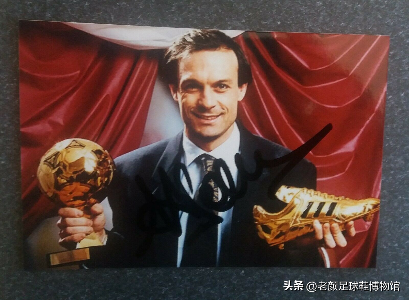 中国球迷不认识的球鞋，保加利亚球王代言，昙花二现的世界杯金靴