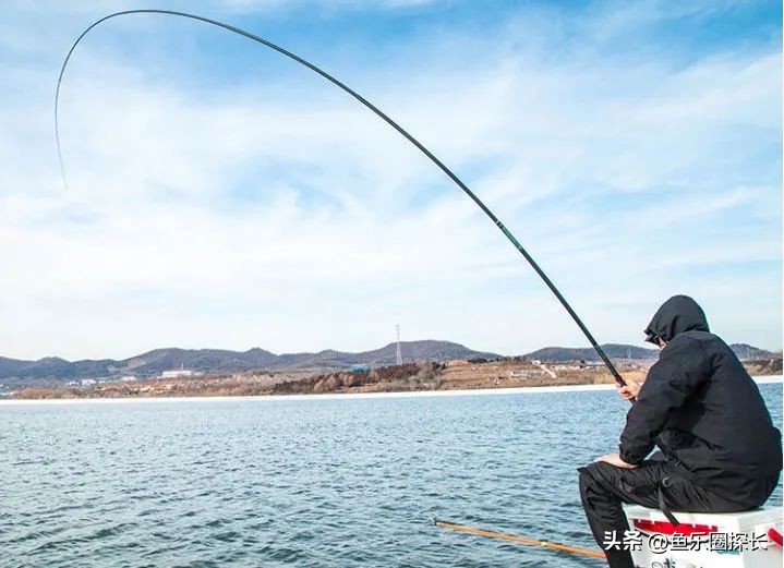 邓刚钓鱼用的鱼竿是什么竿,钓王邓刚回头视频