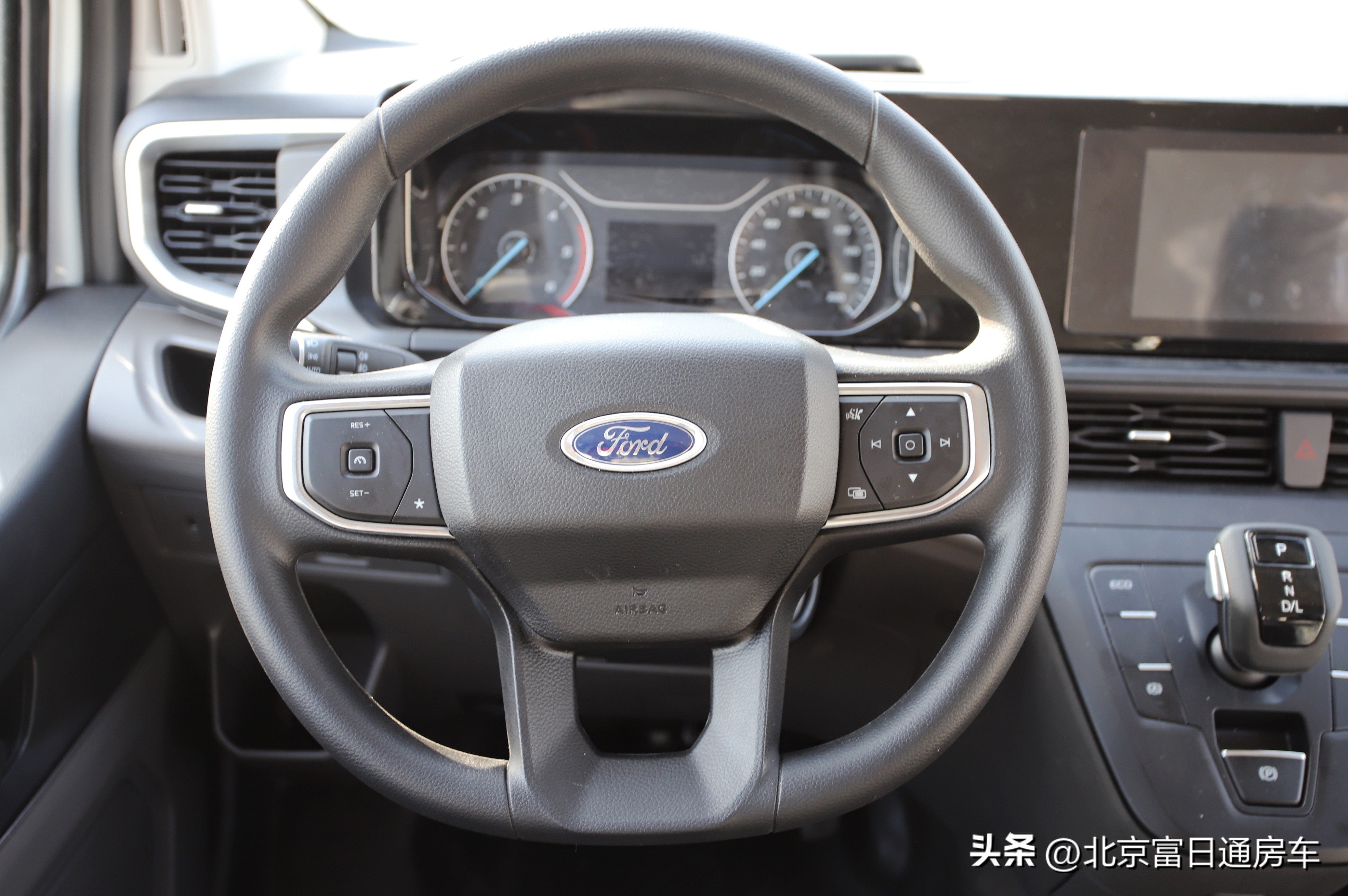 石家庄福特全顺2023款短轴低顶5座,福特全顺2023款车主真实体验
