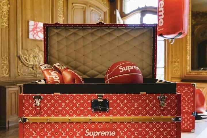 LouisVuitton×Supreme开创历史，这一切究竟从何开始？