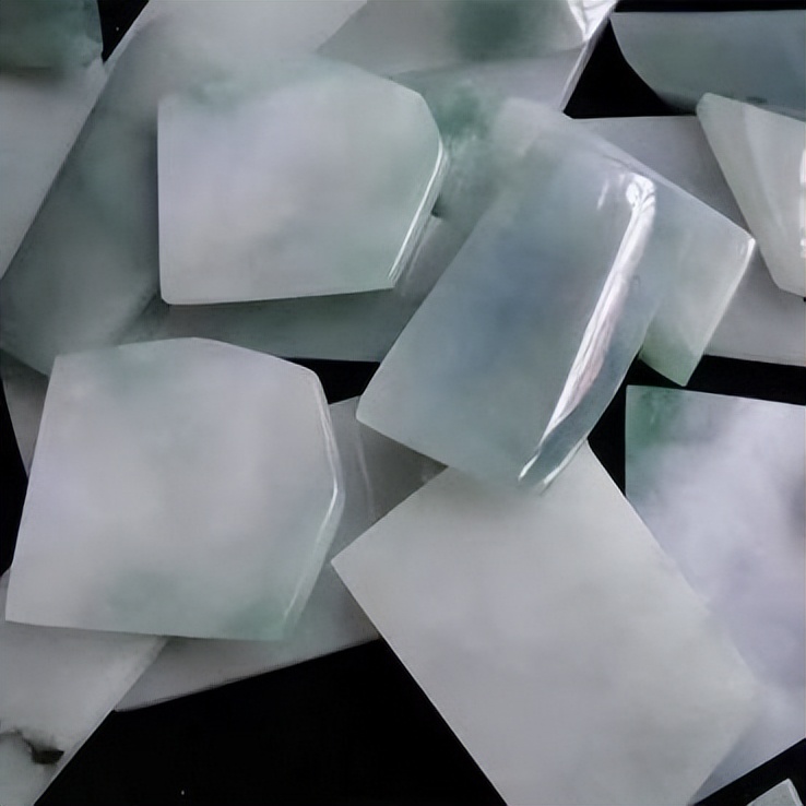 翡翠新手赌哪个场口,新手买翡翠手镯须知