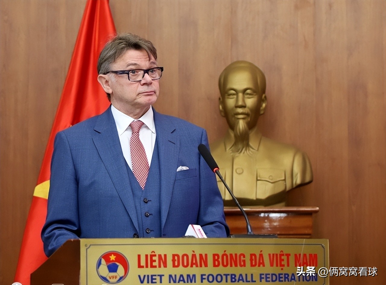 越南U20国足虽败犹荣特鲁西埃上调半支球队“一肩双挑”叫板中国