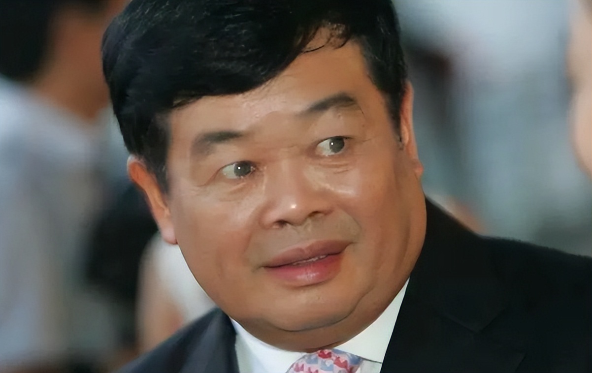 曹德旺捐100多亿给员工涨工资了吗,曹德旺给员工捐多少钱