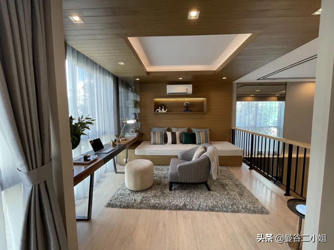 只要100多万的泰国三层别墅，6米挑高玻璃窗，比千万豪宅还大气