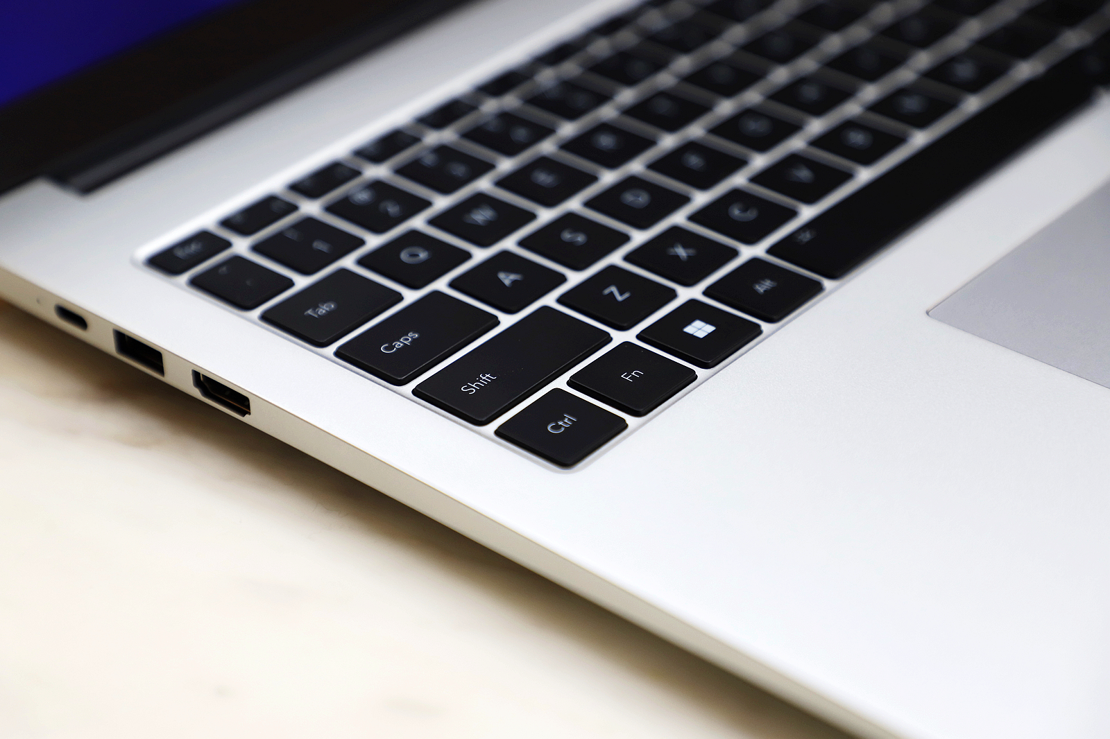 荣耀magicbookx16pro酷睿版屏幕,荣耀笔记本电脑magicbook16pro