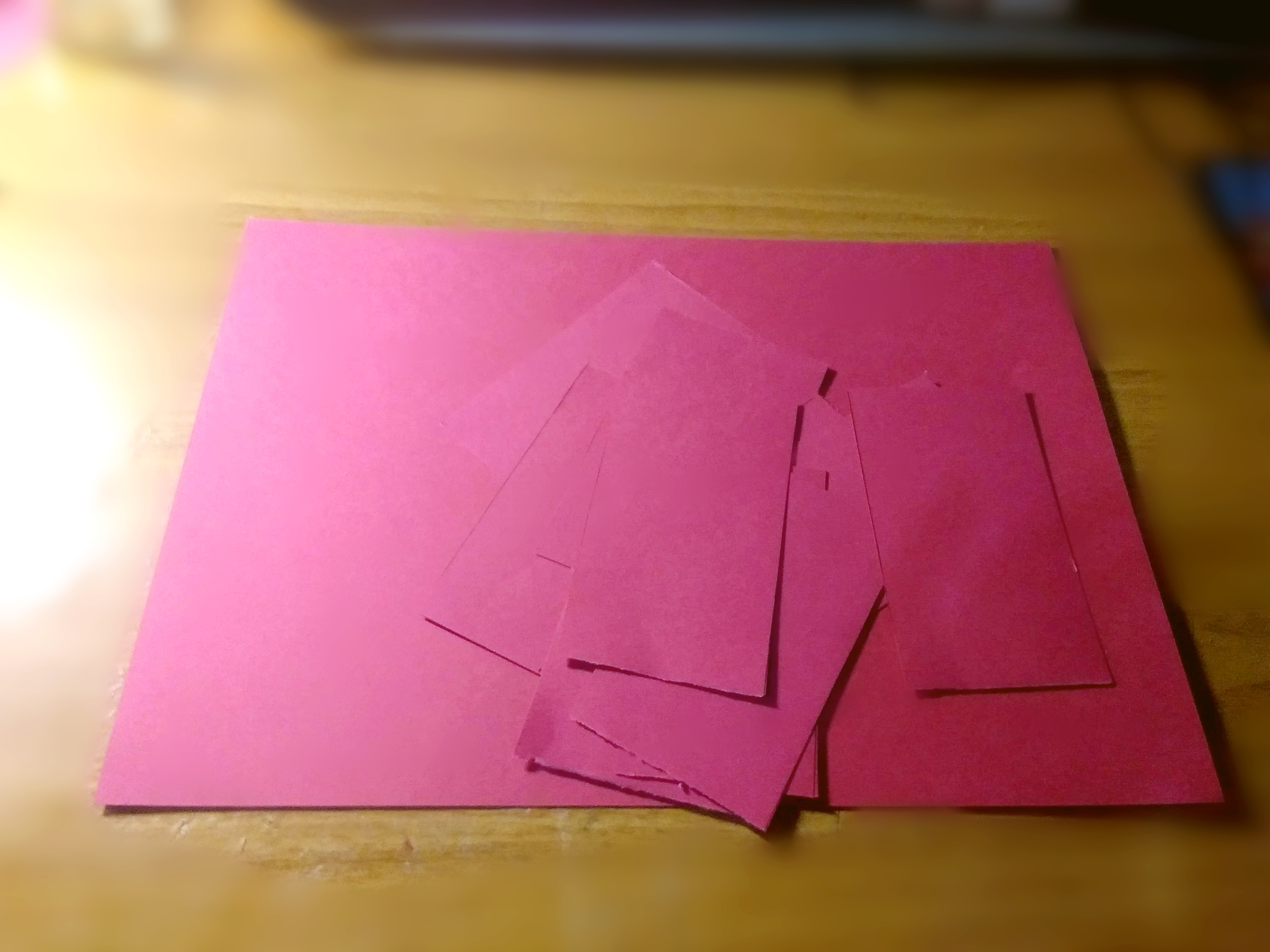 如何做古风灯笼春节必备,教你用红纸做简单漂亮的古风灯笼