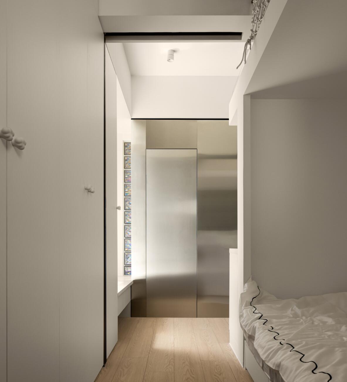 建造一个充满友善的岛屿,夫妻花30年建造海上小岛