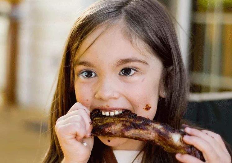 孩子不爱吃肉和蛋怎么办,孩子不爱吃肉是缺什么吗