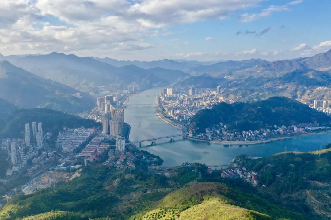 中国可以自由兑换欧元的城市,中国用欧元交易的小镇