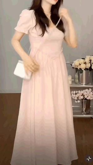 拼多多直播间衣服那么便宜靠谱吗,安踏同样的衣服拼多多比淘宝便宜