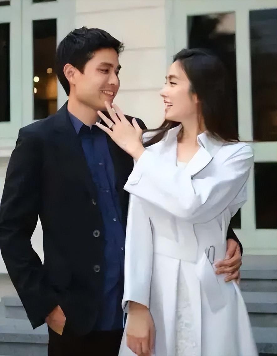 与周润发合作《澳门风云2》,泰国宝儿成为最美变性人