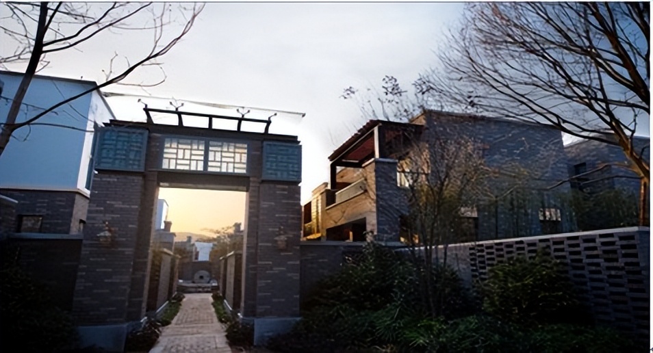 古典建筑与现代建筑融合的句子,现代建筑设计体现文化创新更重要