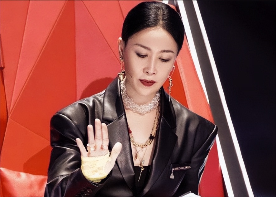 那英被骂惨了,惨遭现实打脸的那英又该如何应对