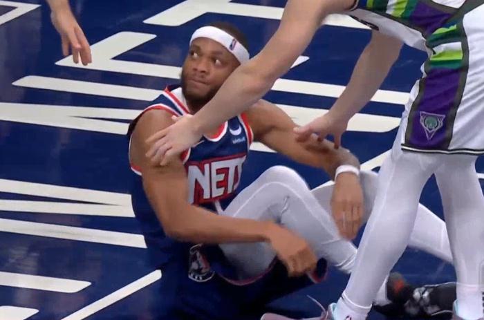 nba争议啥判罚,nba争议判罚