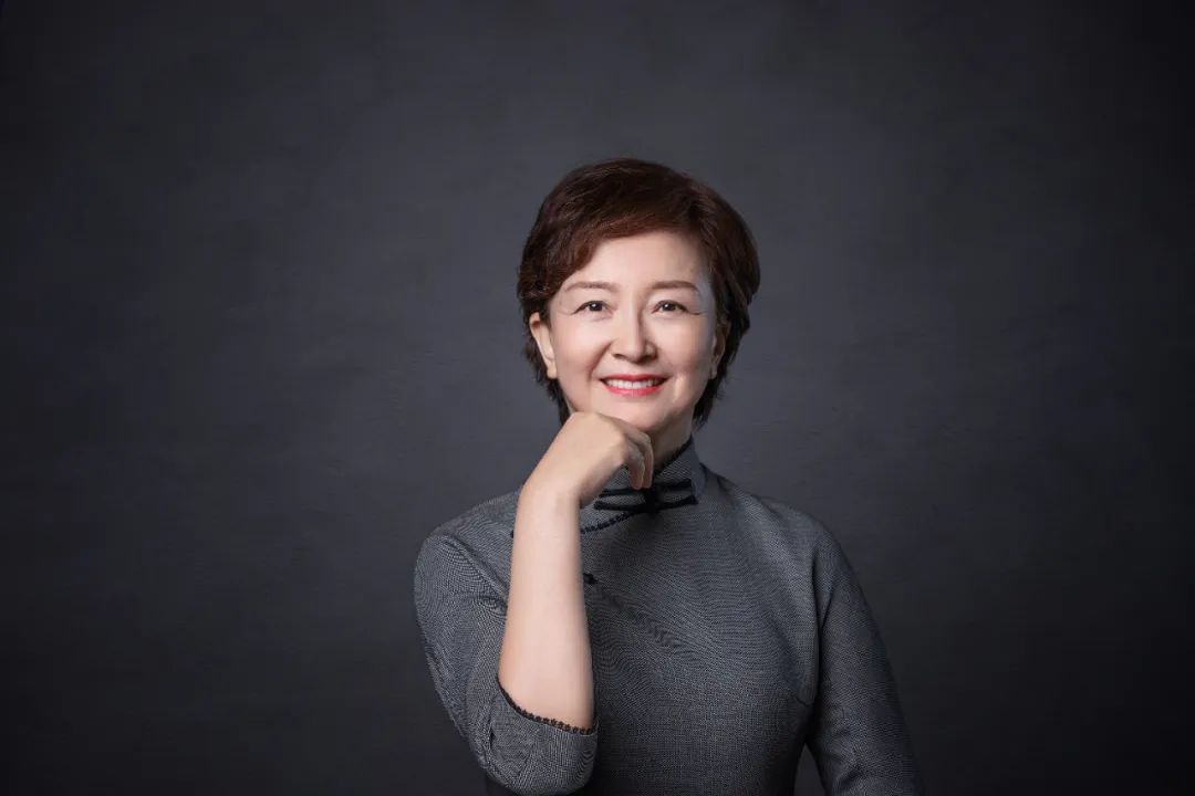 卷不动的现在，拿什么面对未来？这位校长说，给了孩子这三种知识就不用怕