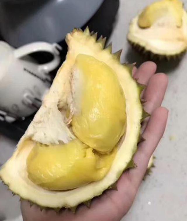 一斤榴莲可以赚多少,市场一斤榴莲赚几钱