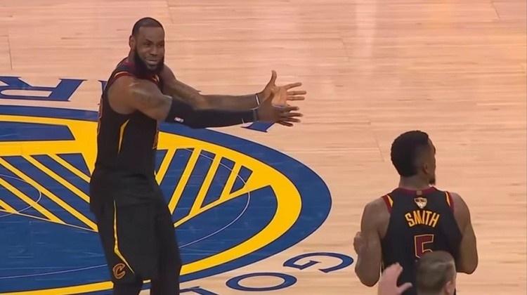 威少比詹姆斯厉害,威少比詹姆斯谁厉害