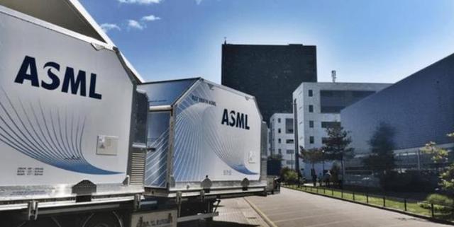 光刻巨头asml崛起之路,asml光刻巨头的崛起
