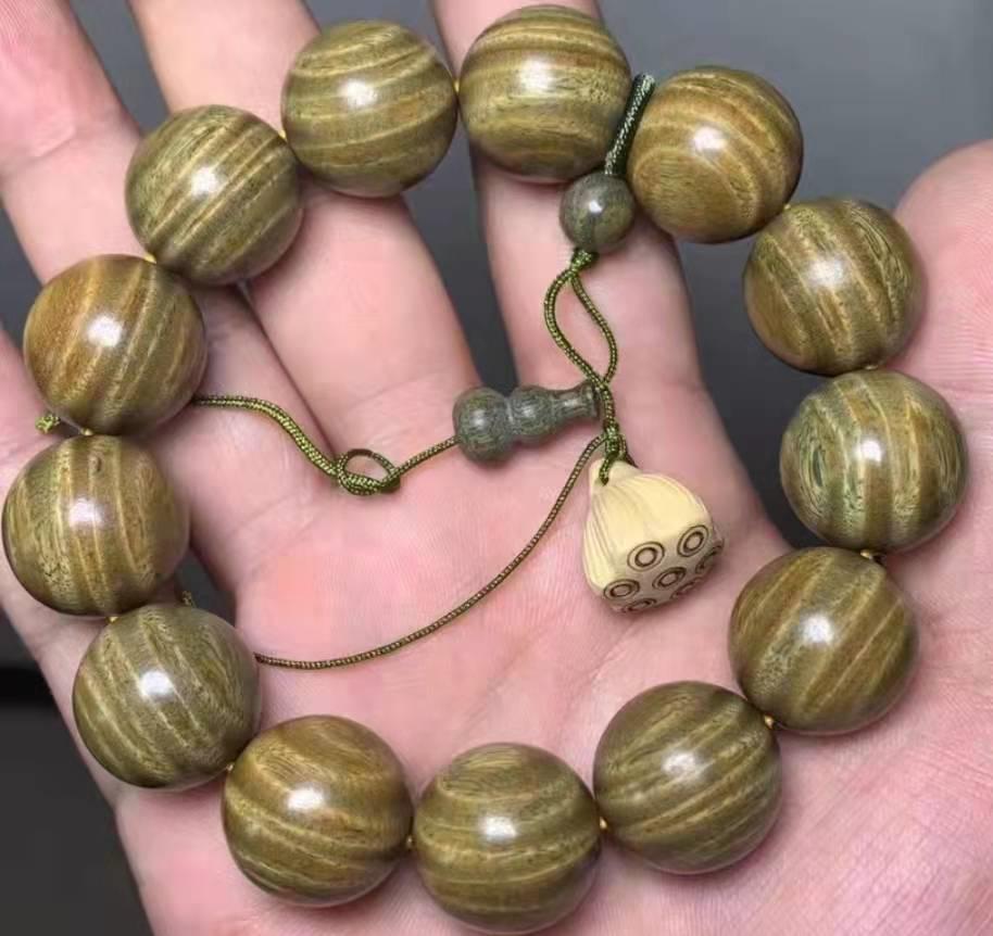 可以盘玩的红木,推荐一款便宜的红木家具