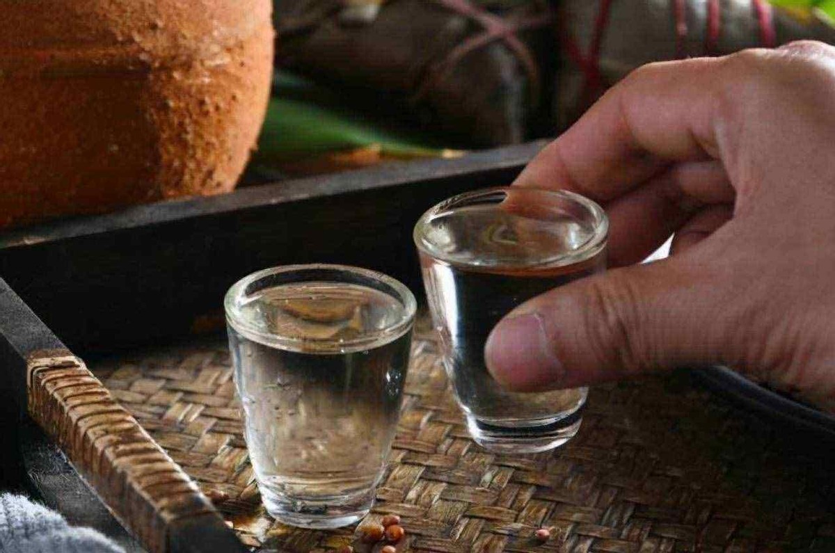 哪些白酒是真正纯粮酒,哪些酒是纯粮固态白酒