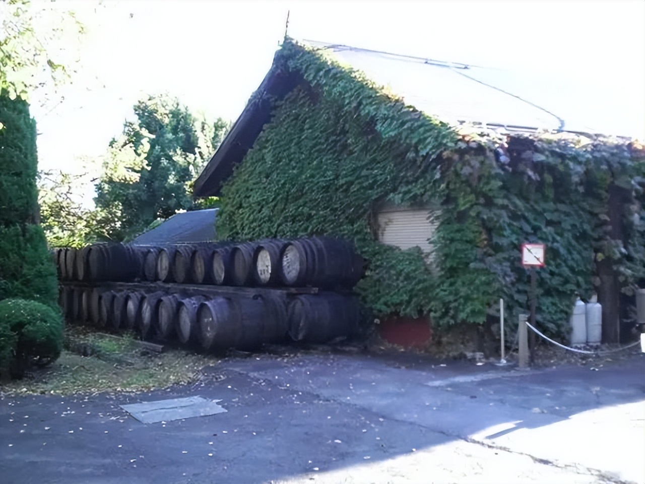 日本威士忌和茅台哪个好,山崎威士忌和茅台口感
