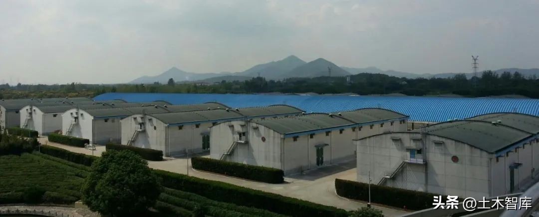 120防水卷材和sbs防水卷材哪个好,高分子单面自粘防水卷材类型