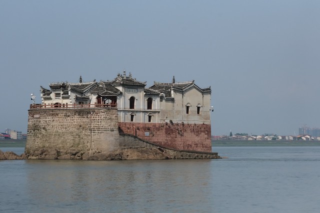 湖北各地级市的城区面积排行,湖北省行政区域划分历史明细