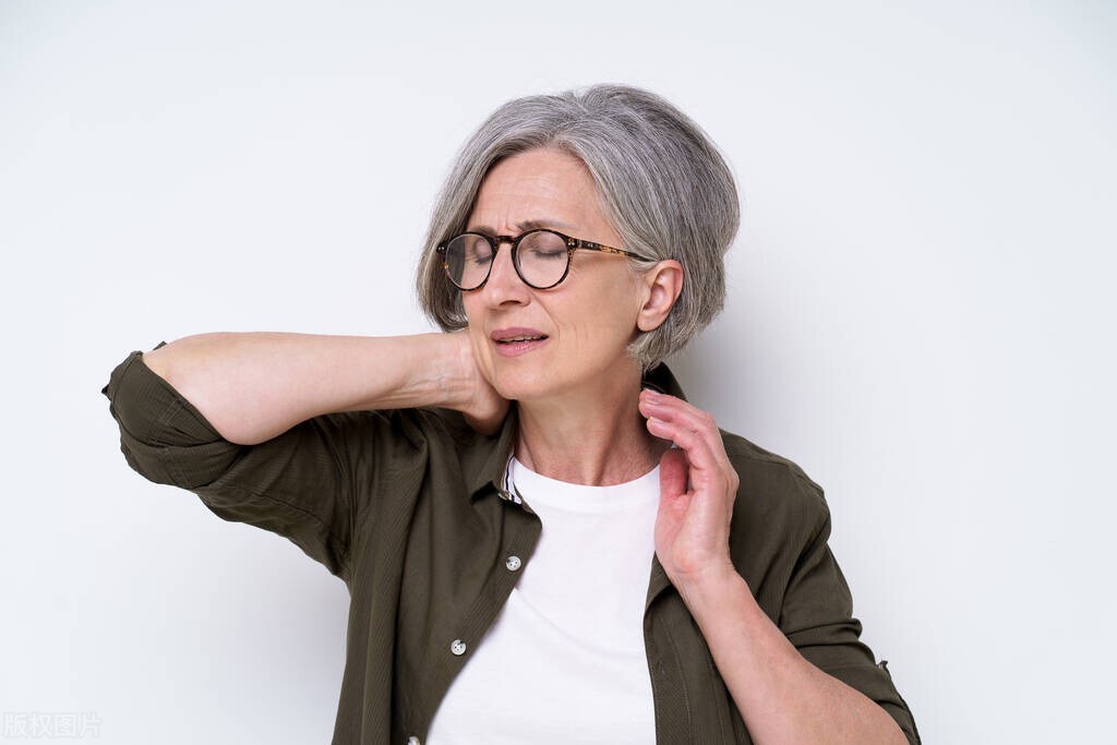 中年大叔每天踮脚多少次,每天踮脚尖20分钟血管还堵吗