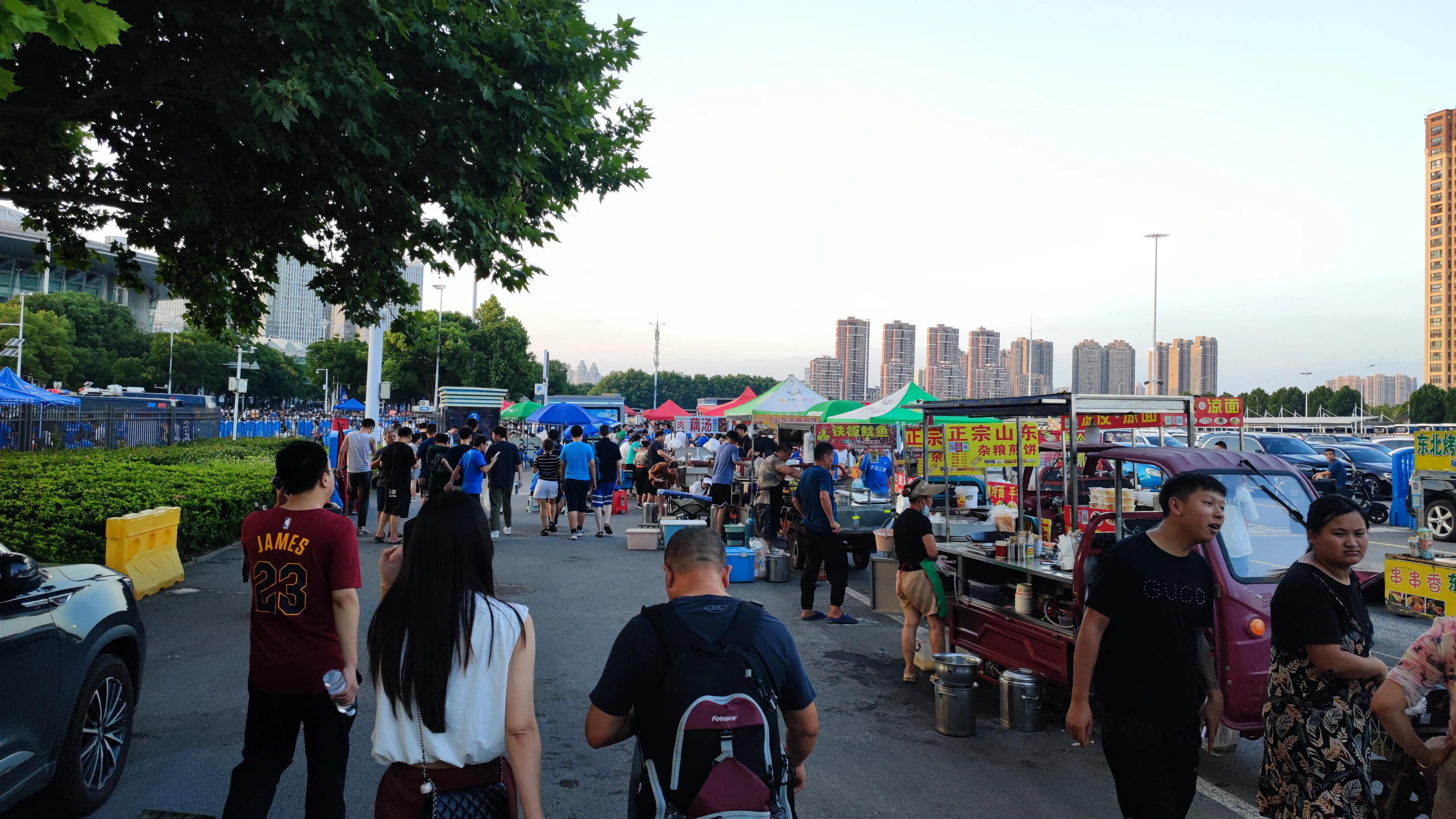 武汉三镇主场现场观赛,武汉三镇比赛回放