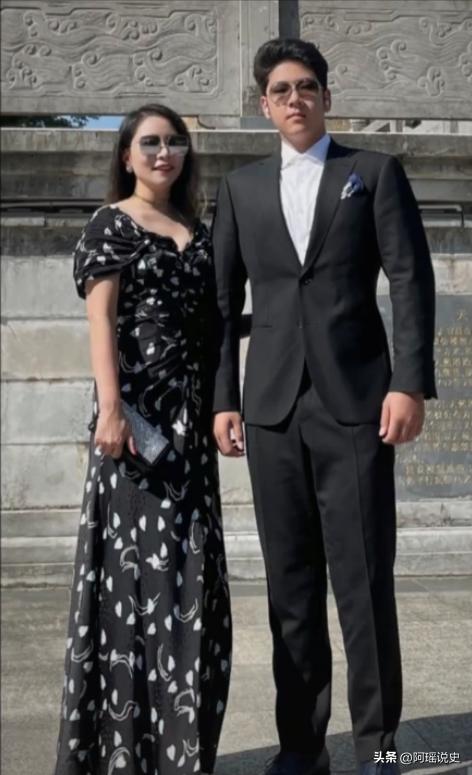 爸爸去哪儿12岁康康身高,爸爸去哪儿第一季石头天天