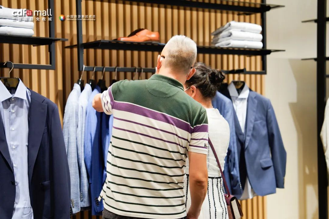 cdf三亚国际免税城运动专区,cdf三亚国际免税城圣诞节活动