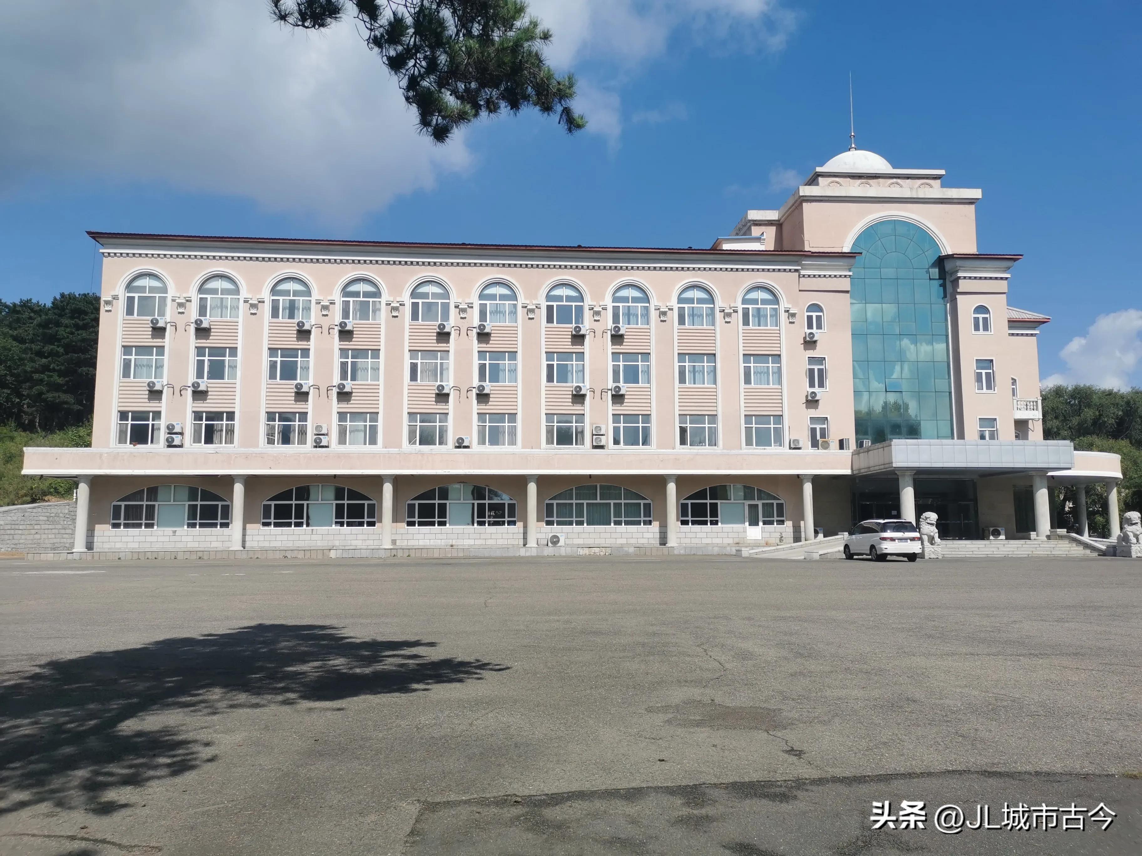 吉林丰满水电站宾馆,吉林市丰满电厂平房