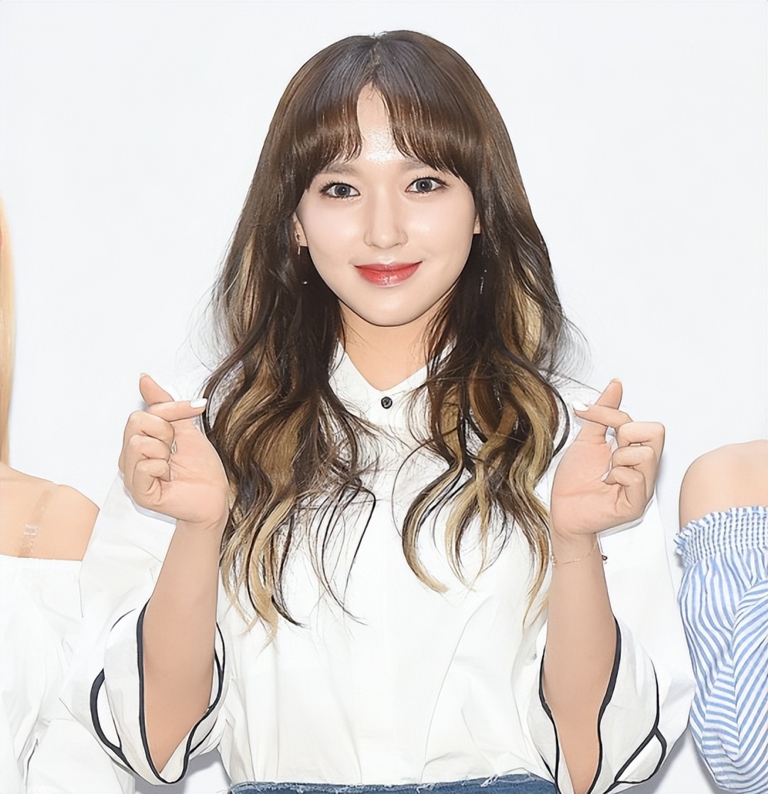 从来没剪过刘海剪什么刘海好看,很多年没有剪过这样的刘海了