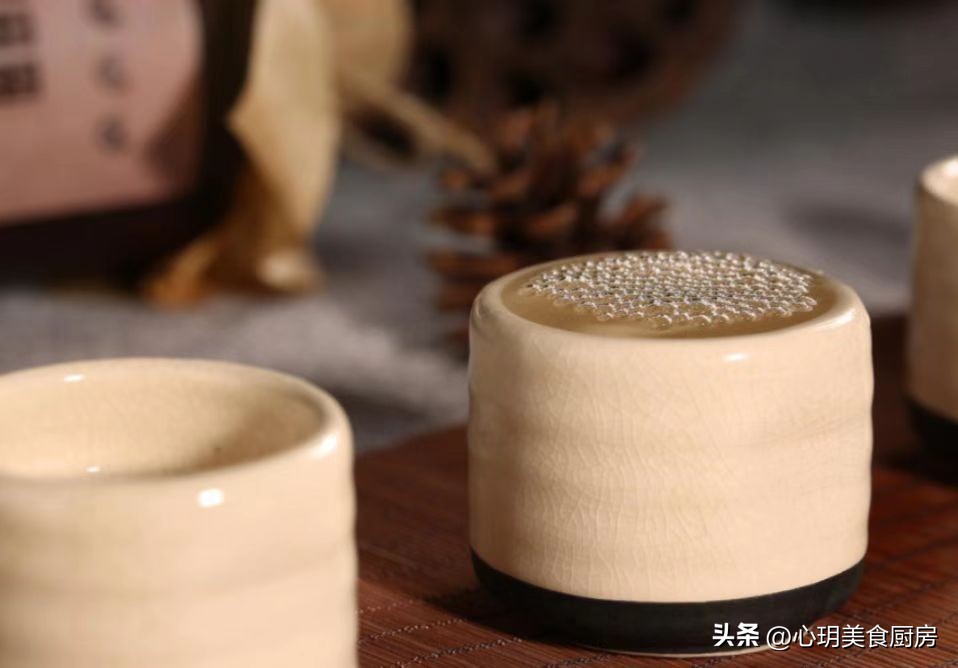 买白酒时酒瓶上有这几个字不要买,白酒瓶上有这四个字的千万别买