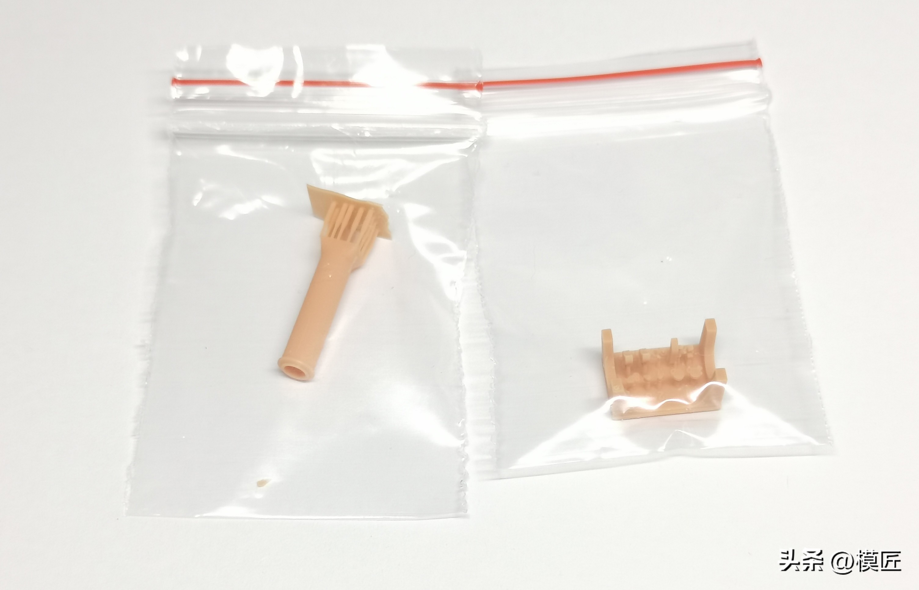 鹰翔1/700德国海军埃姆登号巡洋舰开盒测评