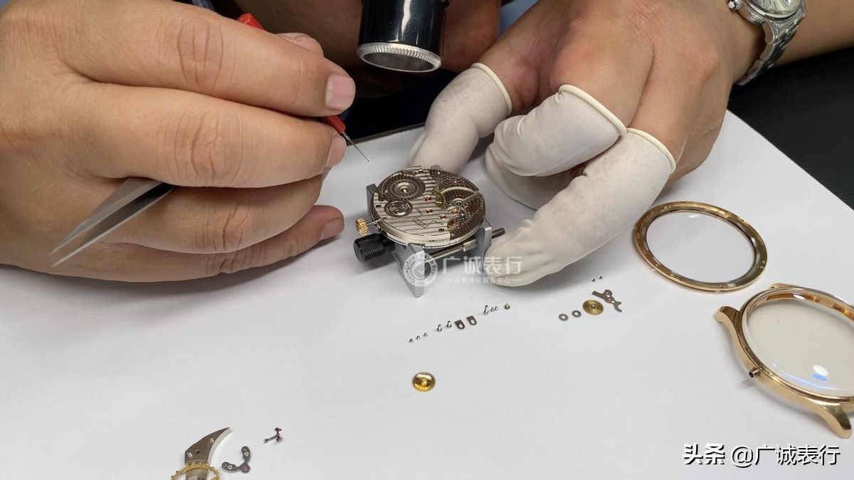 万国葡萄牙手表卖掉亏多少,万国葡萄牙计时三针值得入手吗