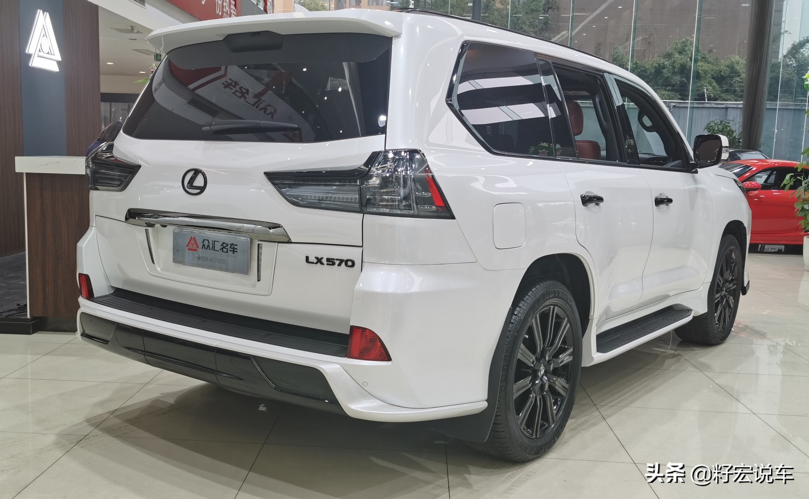 雷克萨斯lx570二百万值么,200万的雷克萨斯lx600
